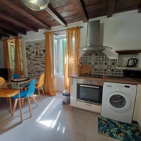 Casa Pernice アパート *